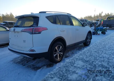 2016 Toyota Rav4 Xle from USA, damaged, VIN JTMRFREV2GJ075639